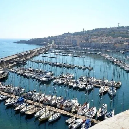 Sète, 1 Pièce, 3 Personnes - Fr-1-472a-85 *